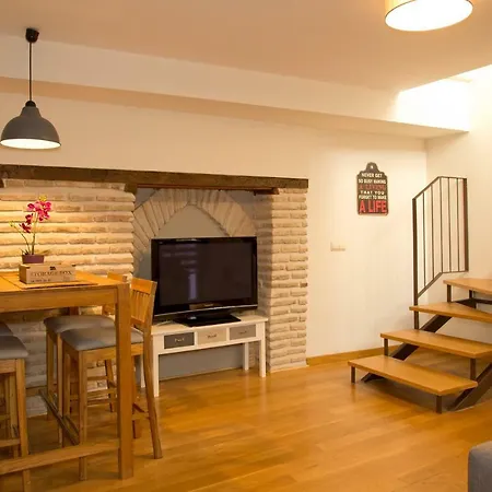 Elements * トレド